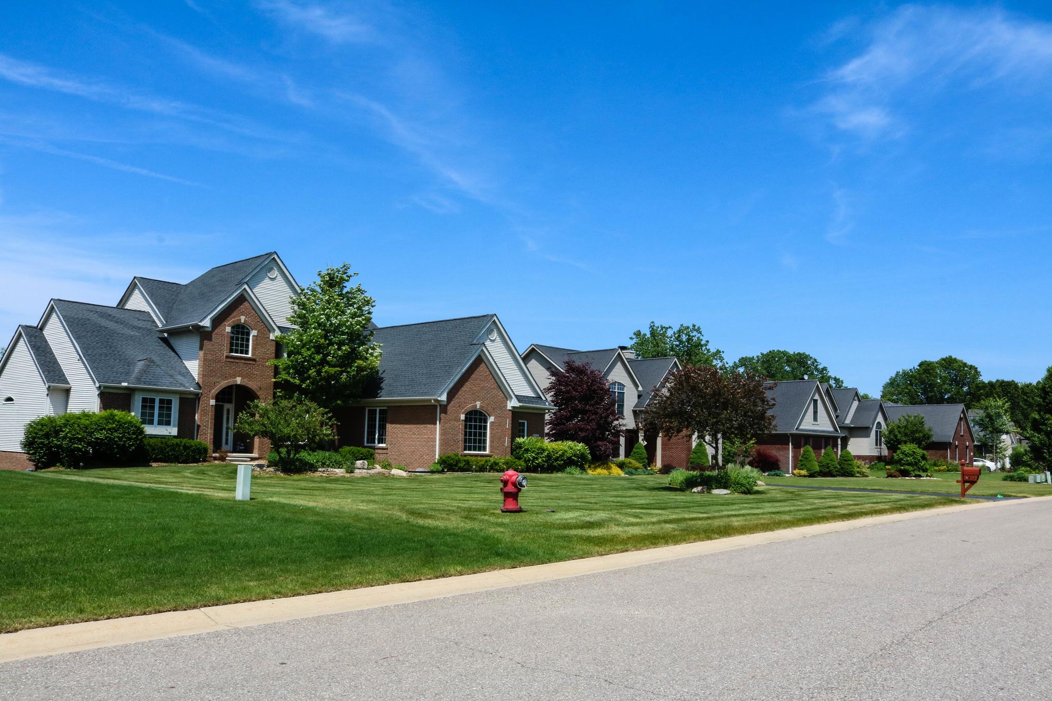 homes of North Shore Village in Howell